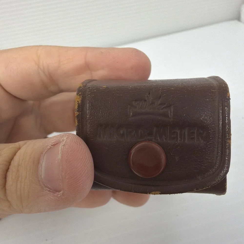 Vintage Walz Micro-Meter Clip-on Exposure Meter in Leather Case